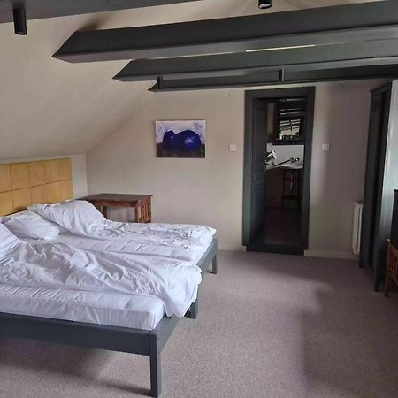 Oroszlános Borhotel Tállya Esterno foto