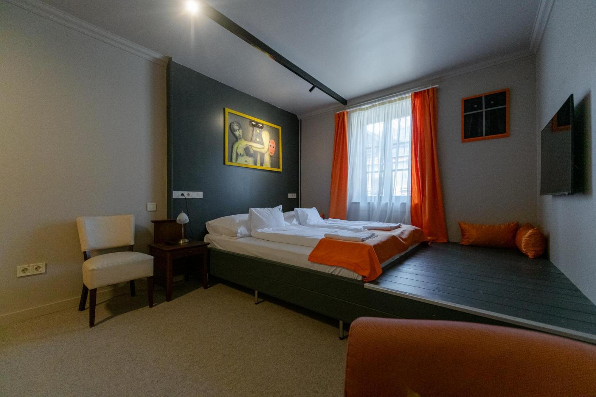 Oroszlános Borhotel Tállya Esterno foto