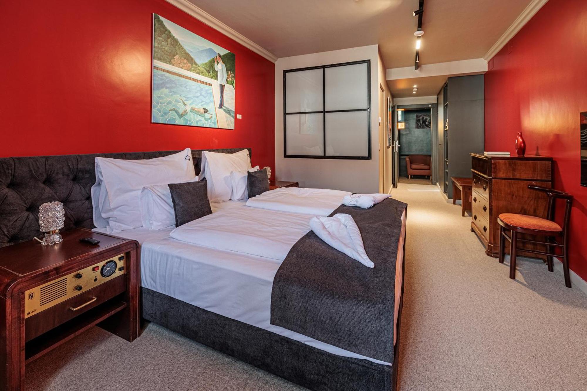 Oroszlános Borhotel Tállya Esterno foto