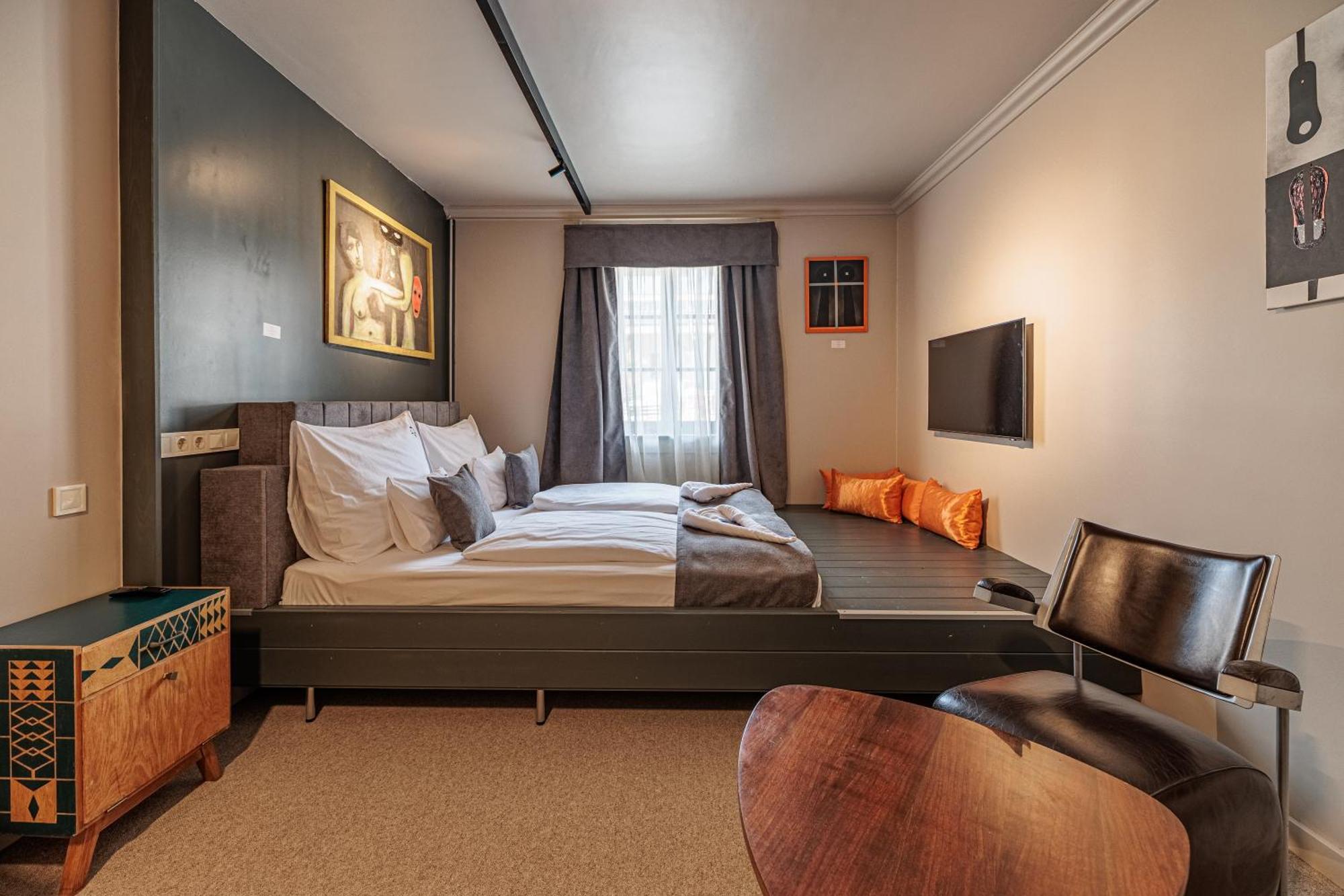 Oroszlános Borhotel Tállya Esterno foto
